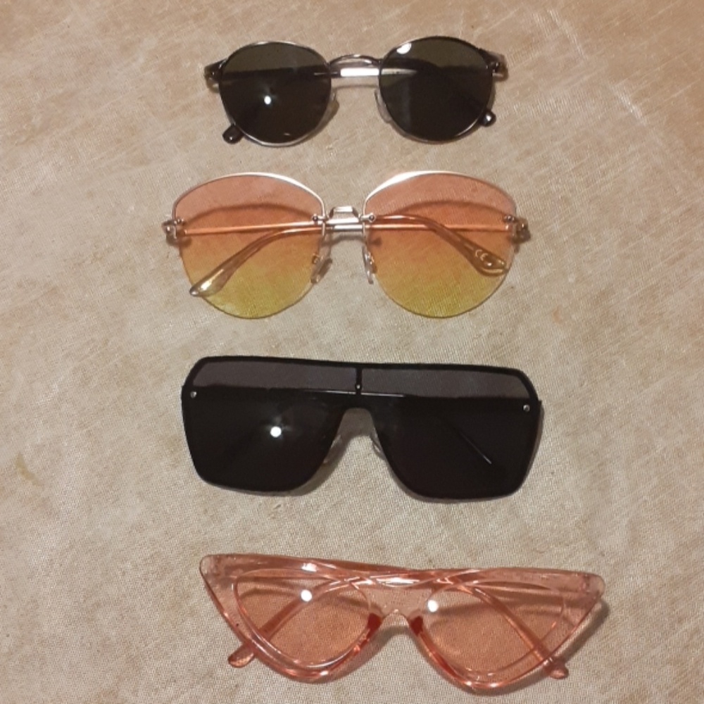 Set all of four sunglasses